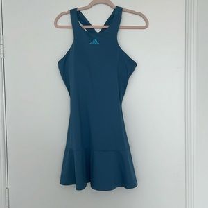 Adidas sports dress in the color blue size M (medium)